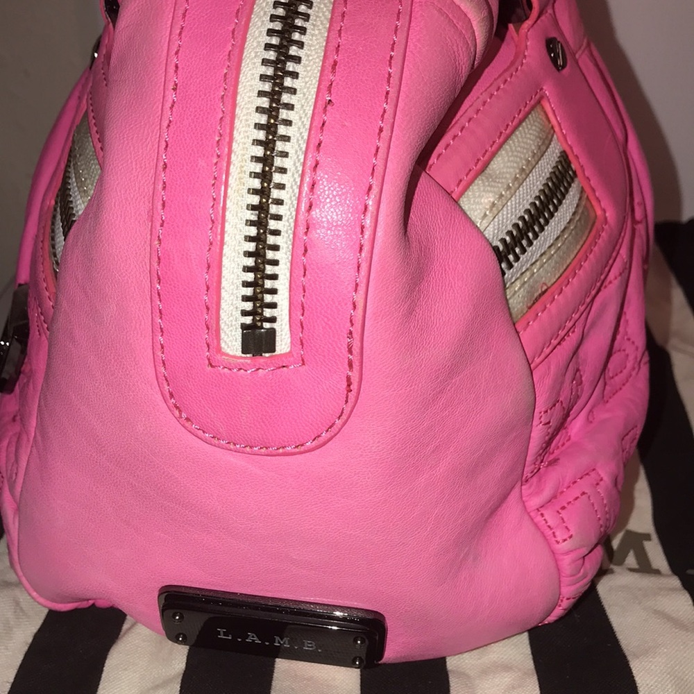 GWEN STEFANI L.A.M.B bag - Picture 5 of 16